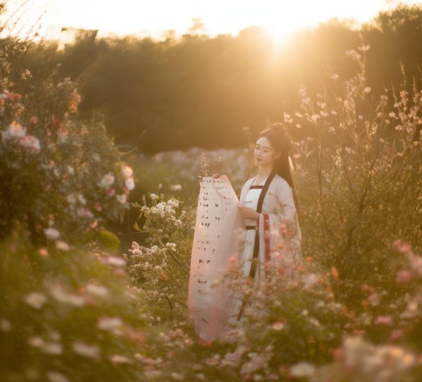古韵飘香，诗词颂扬正能量之美,古韵飘香，诗词颂扬正能量之美,正能量,自然美景,第1张